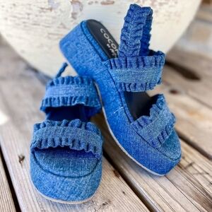 Coconuts by Matisse Blue Denim Platform Sandals Size 7